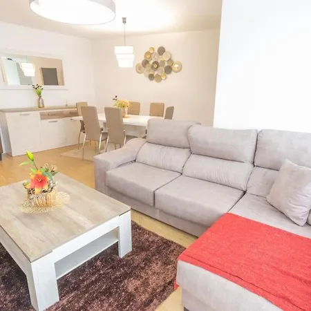 Saint Lucas Apartamento *