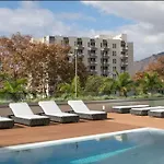 Saint Lucas アパート