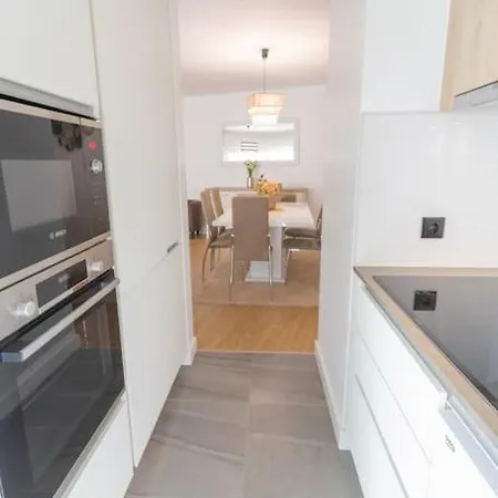 Saint Lucas * Funchal (Madeira)